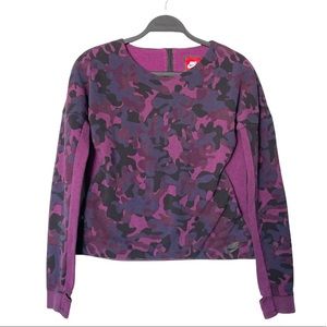 Nike Tech Fleece Camo Crewneck Pocket Sweatshirt in Mulberry Purple Size Small